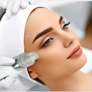 Hydrogen Oxygen Facialbeauty Machine 6 i 1 H2O2 Multifunktionel lille boble ansigt Hydrating Beauty Instrument Profession Skinforyngelse Lille bobleenhed
